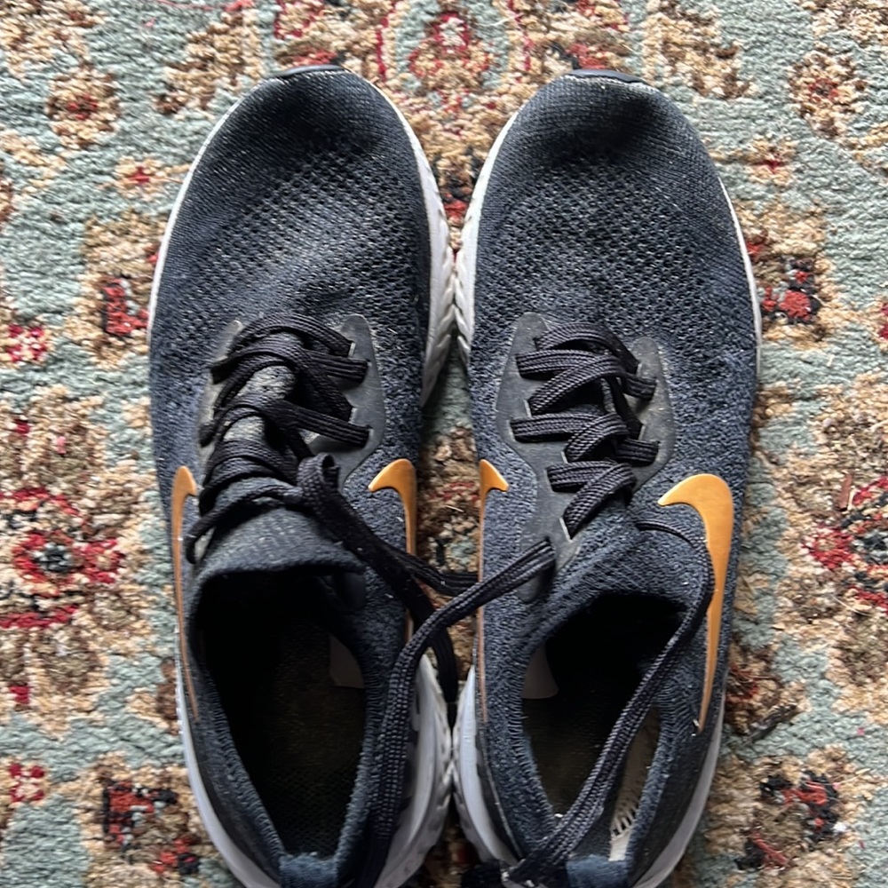 Nine React Running Shoes - image 5